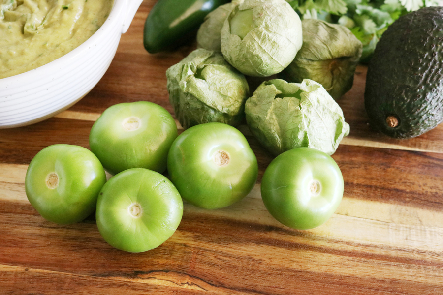 How to Make Roasted Tomatillo & Avocado Salsa Verde