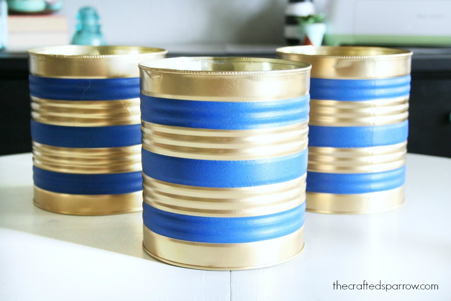 painted-tin-can-planters