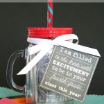 Back to School Teacher Gift {Mason Jar Cup with Free Chalkboard Tags}