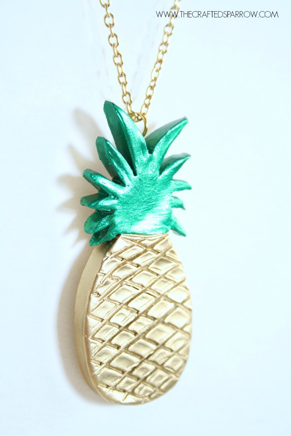 DIY-Pineapple-Necklace