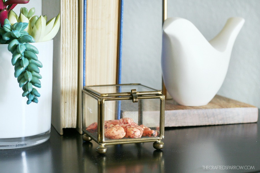 How to Pick & Decorate the Right End Table 