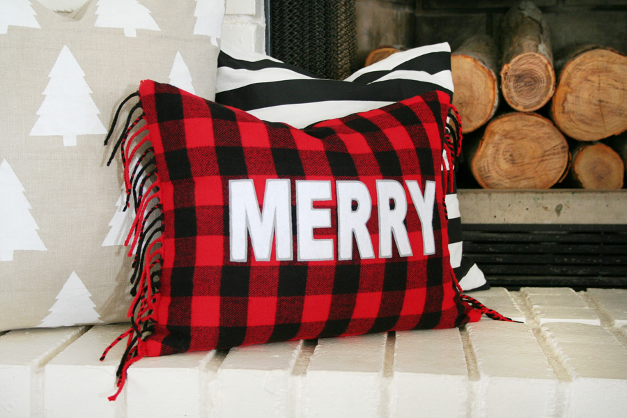 Buffalo Check Christmas Pillow