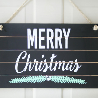 DIY Christmas Sign