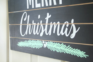 DIY Christmas Sign
