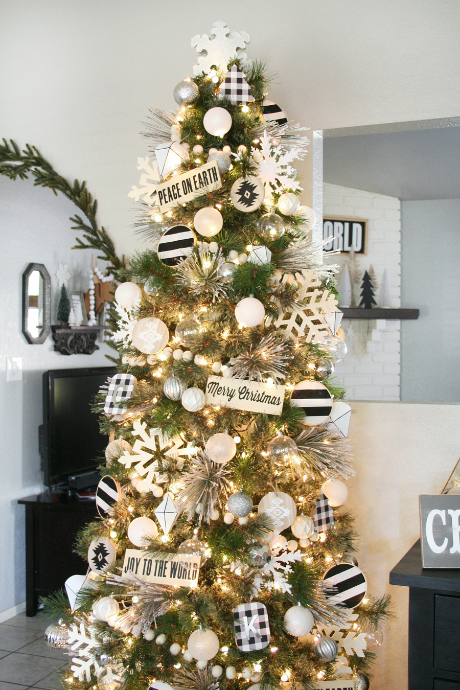 Black Gold Christmas Tree Decorations