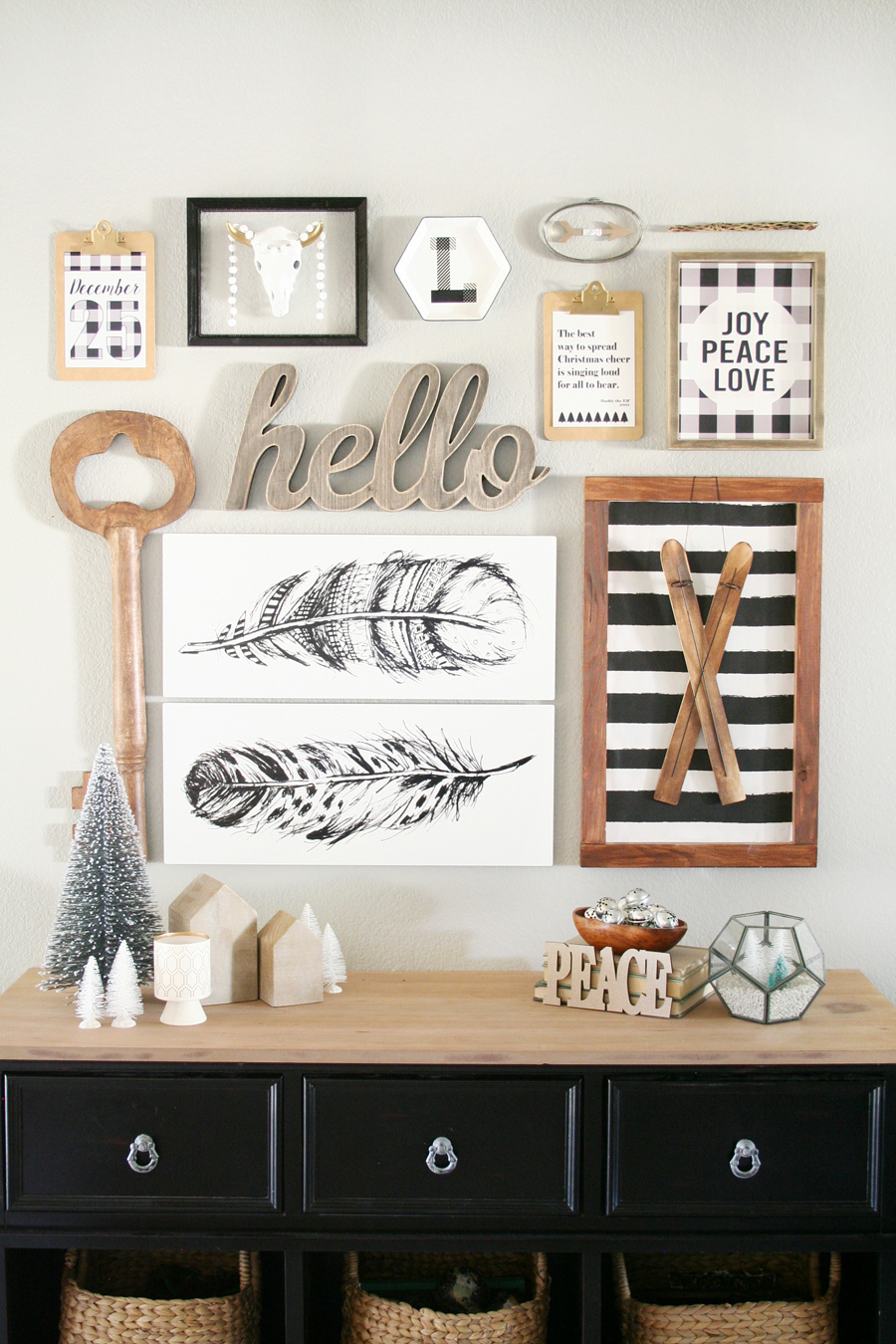 Black & White Christmas Entryway Decor