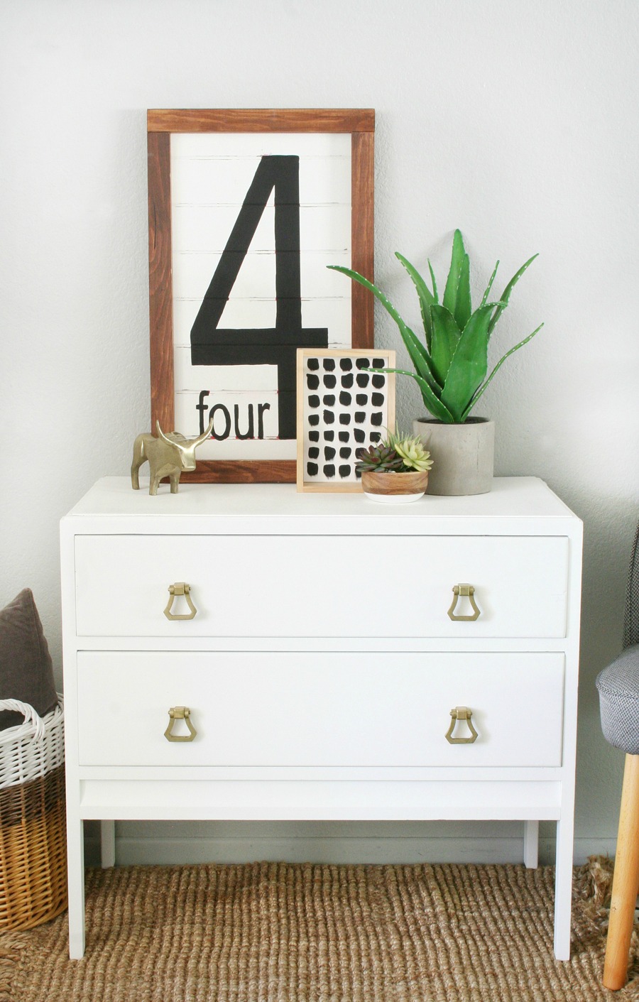 Vintage Dresser Makeover