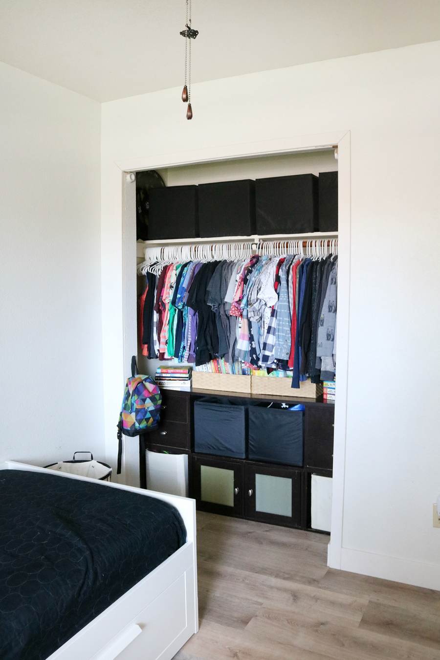 Boys Room Easy Closet  Organization and Decor Ideas 