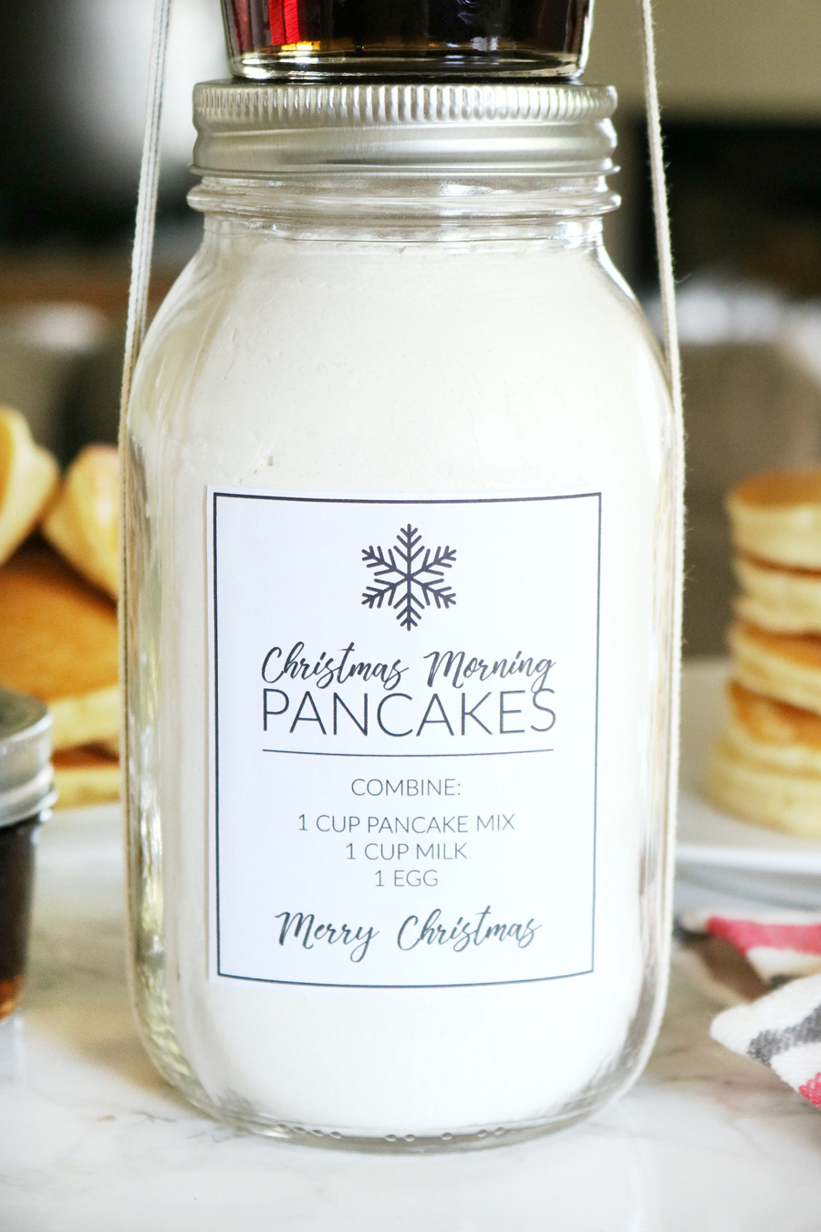 Christmas Morning Pancakes in a Jar Gift Idea