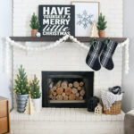 Black & White Modern Snowflake Christmas Mantel Decor