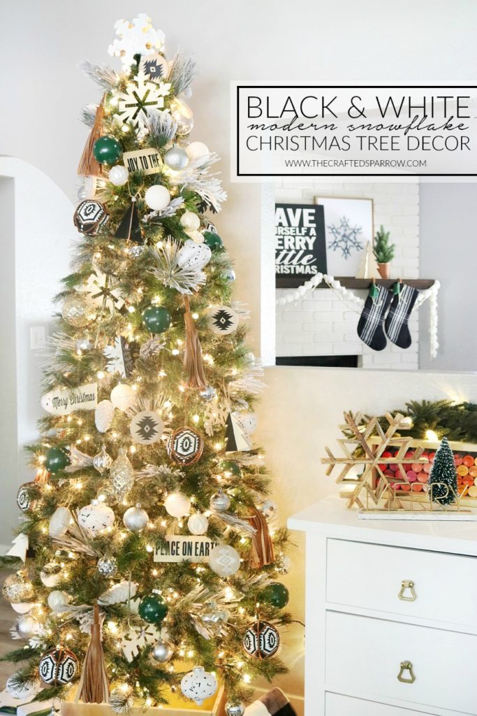 Black & White Modern Snowflake Christmas Tree Decor