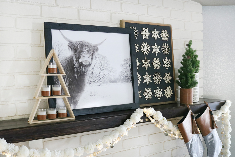 Black & White Casual Boho Christmas Decor Ideas