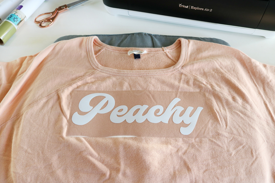 DIY Peachy Graphic Sweatshirt with Cricut Explore Air 2