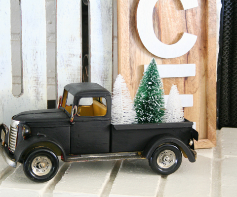 Black & White Christmas Mantel